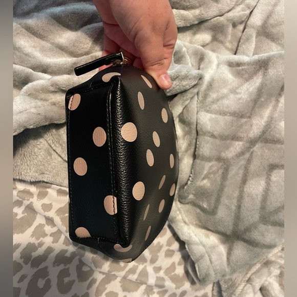Kate Spade dome pouch - Picture 4 of 5